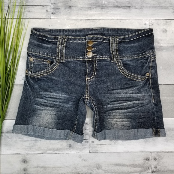 No Boundaries Pants - No Boundaries Cuffed Jean Shorts